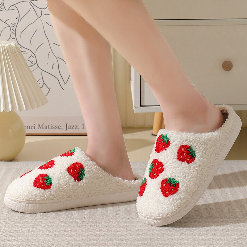 Comfortable home strawberry winter cotton slippers for men and women thick soled warm cotton slippers for couples