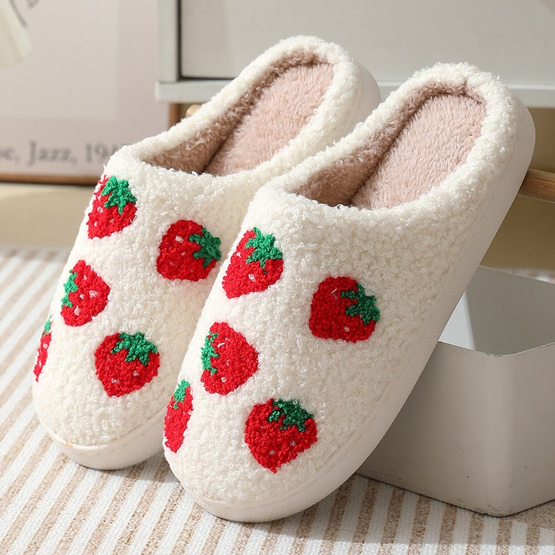 Comfortable home strawberry winter cotton slippers for men and women thick soled warm cotton slippers for couples